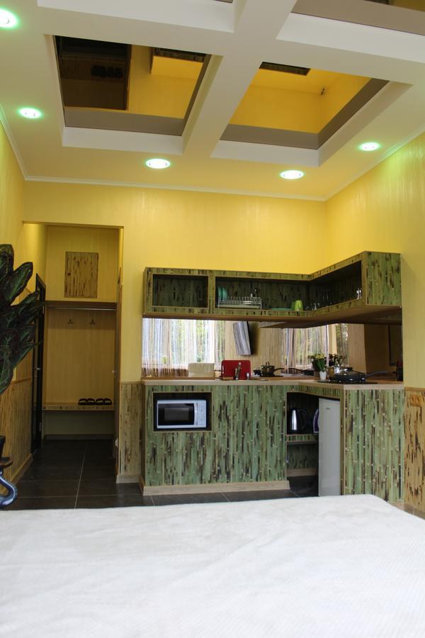 Апартаменты Greenwood Odessa Exterior foto
